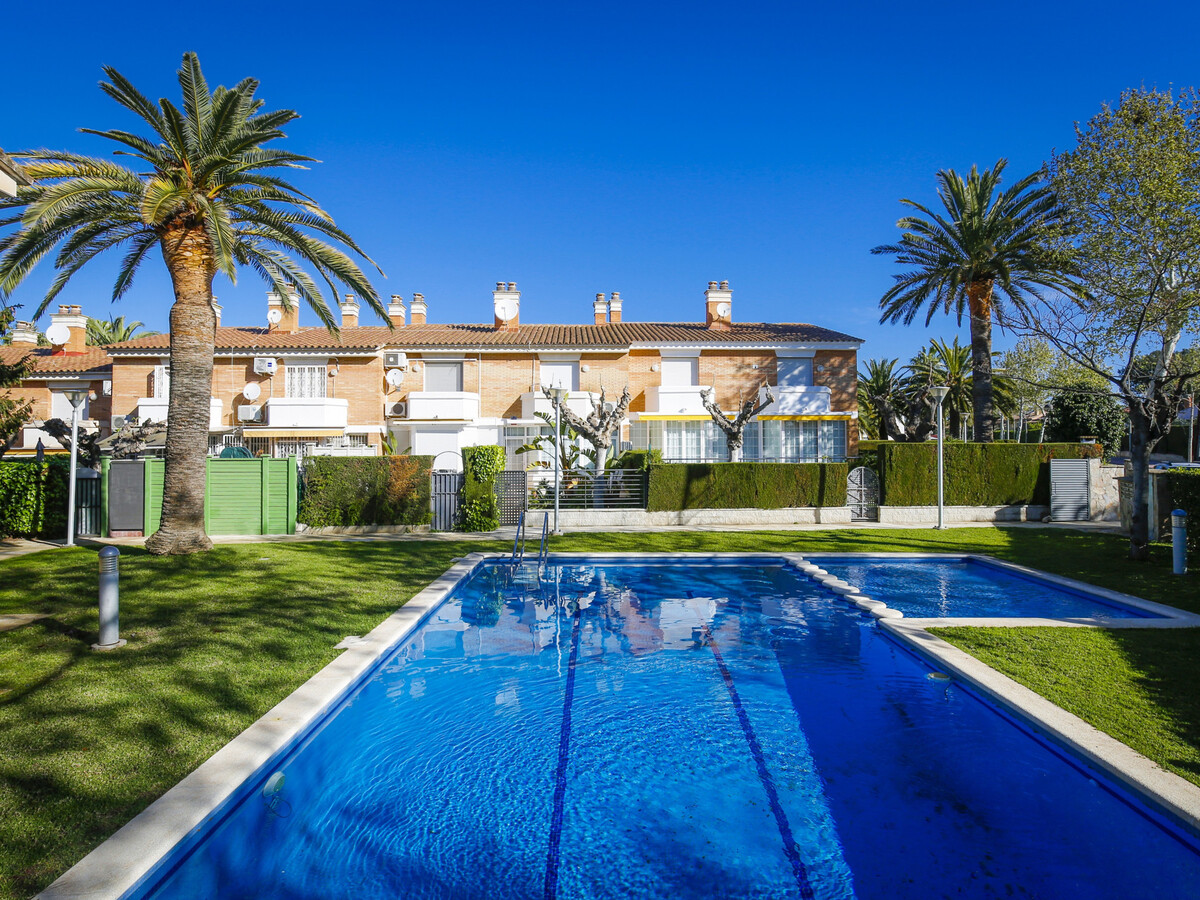 Maison Oxfor à Cambrils – 3 ch, piscine, près plage - Photo 3