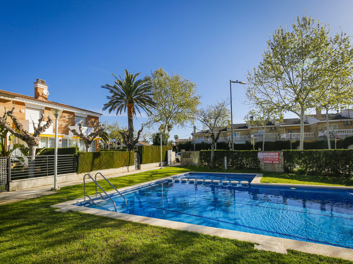 Maison Oxfor à Cambrils – 3 ch, piscine, près plage - Photo 4