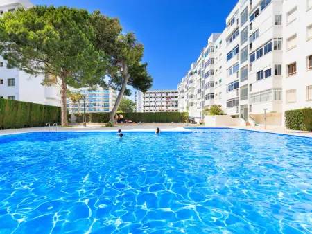 Location appartement à Salou, Grand appartement avec animaux et parking - 8 pers.