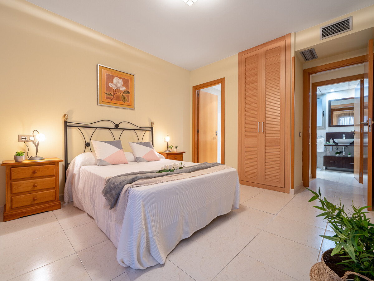 Appartement 6 pers. La Pineda - Parking et piscine - Photo 6