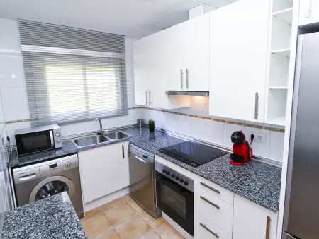 Maison moderne avec jacuzzi privatif - 8 pers., Maison 8 personnes à Salou - Photo 11