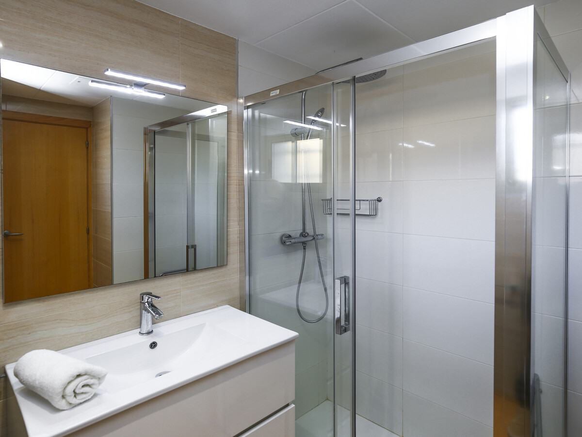 Appartement Guillem, 50m² vue mer à 2 min de plage - Photo 13