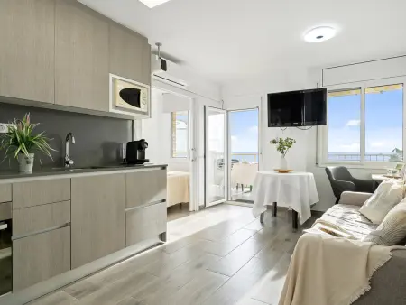 Appartement vue mer à La Pineda, piscine commune, 4 pers. : photo 6