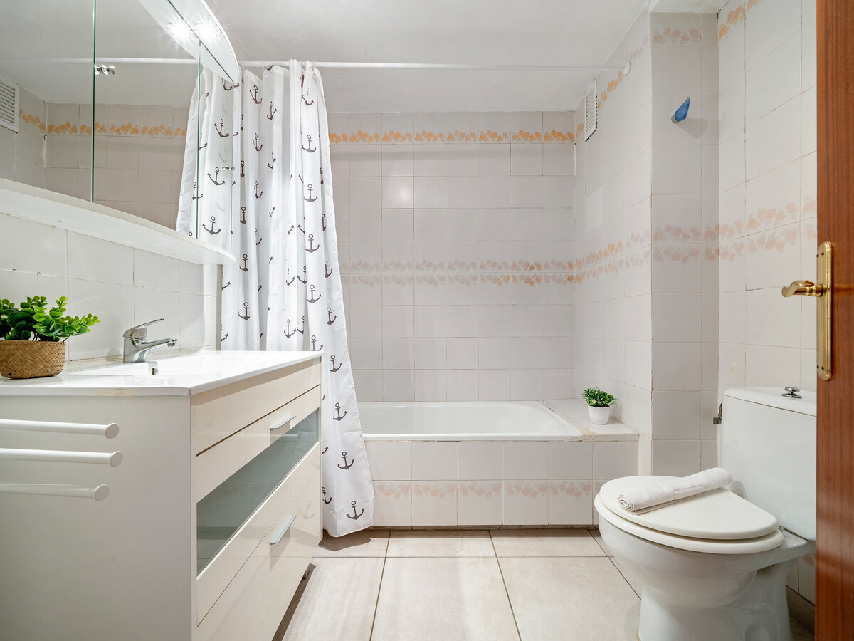 Appartement 45 m² avec terrasse, clim et accès plage - Photo 16