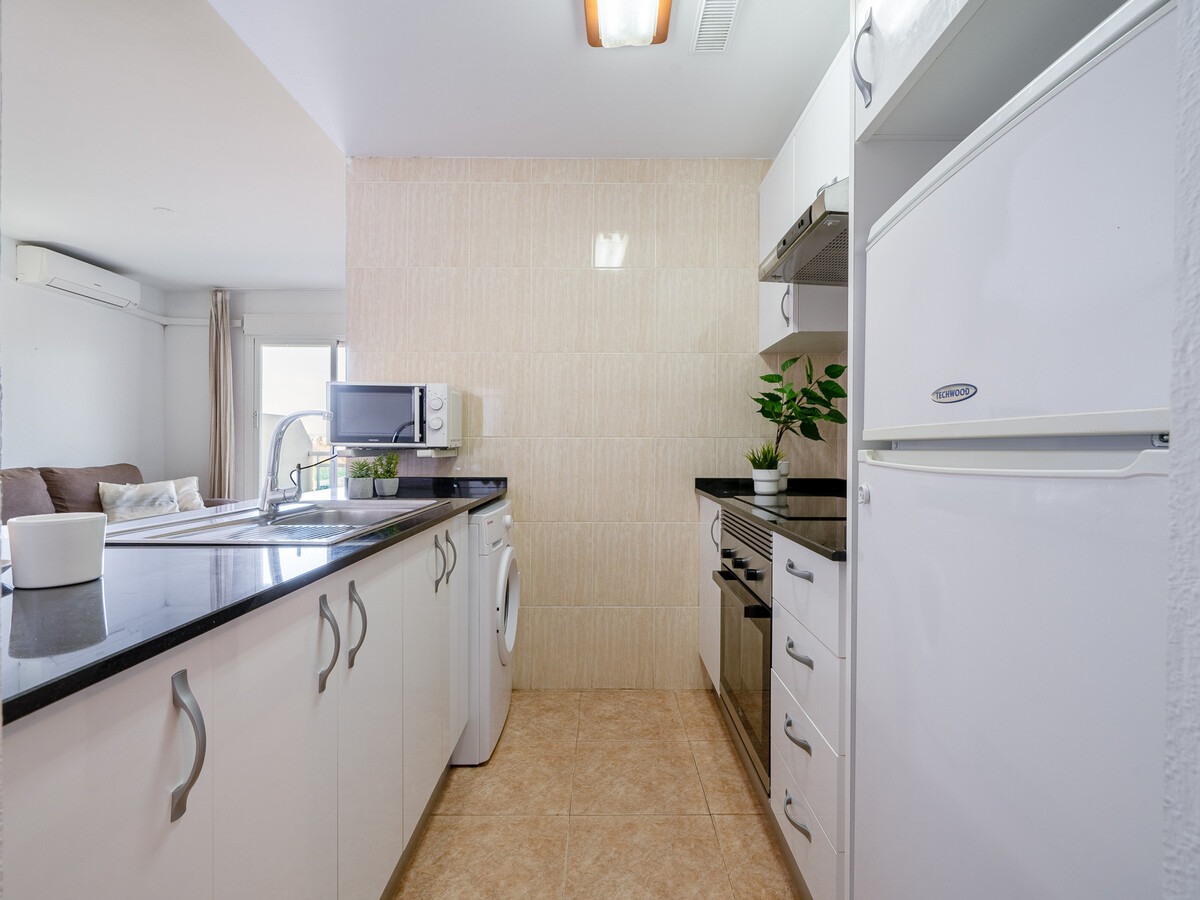 Appartement 6 pers. à 5 min de la plage à La Pineda - Photo 22