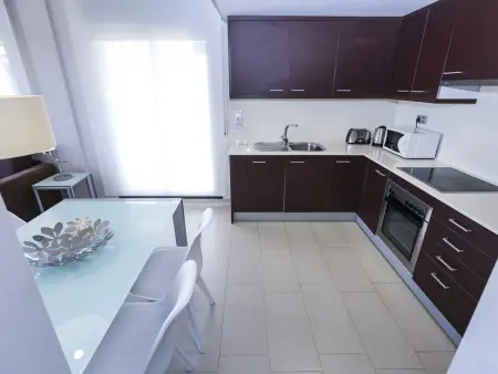 Penthouse Tropicana – Solarium vue mer à Cambrils : photo 8