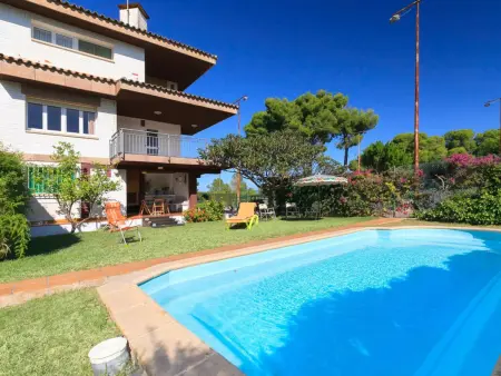 Location villa à Salou, Villa familiale, piscine privée - 10 pers.