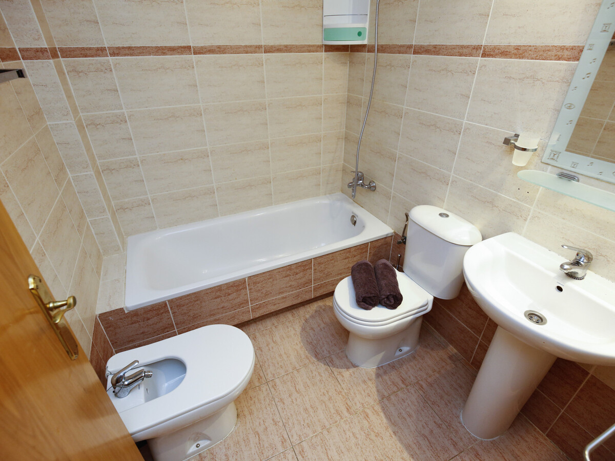Appartement Golden 5 à Salou, piscine et parking - Photo 16