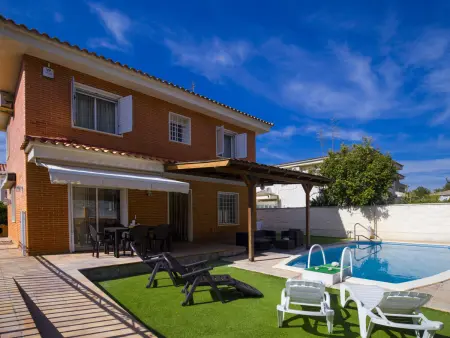Location villa à Salou, Villa familiale, piscine privée - 10 pers.