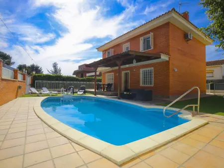 Villa familiale, piscine privée - 10 pers., Villa 10 personnes à Salou - Photo 1