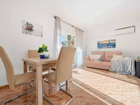 Appartement cosy à La Pineda, à 300 m de la plage : photo 3