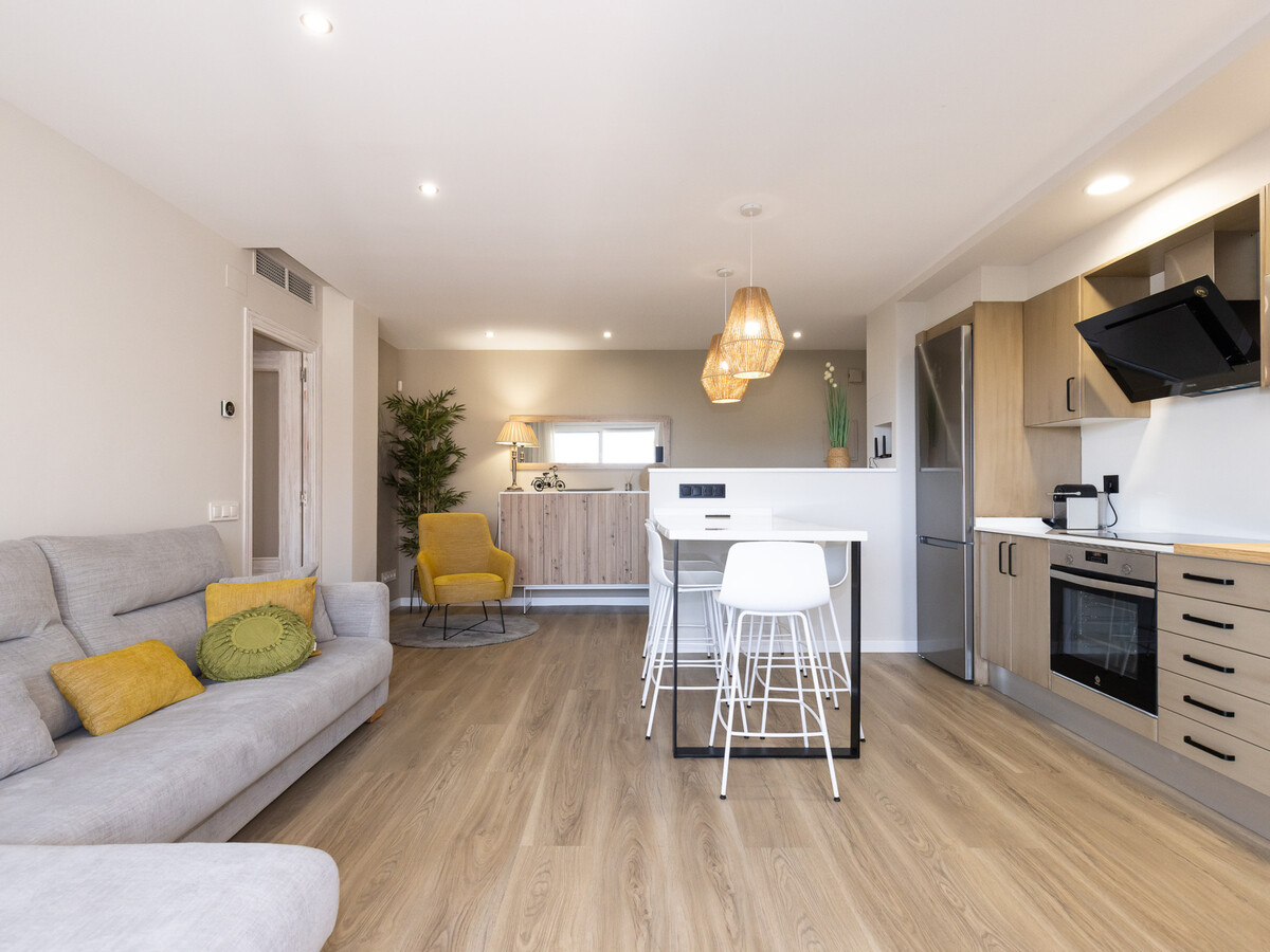 Appartement 65m² moderne, clim, terrasse – Salou - Photo 6
