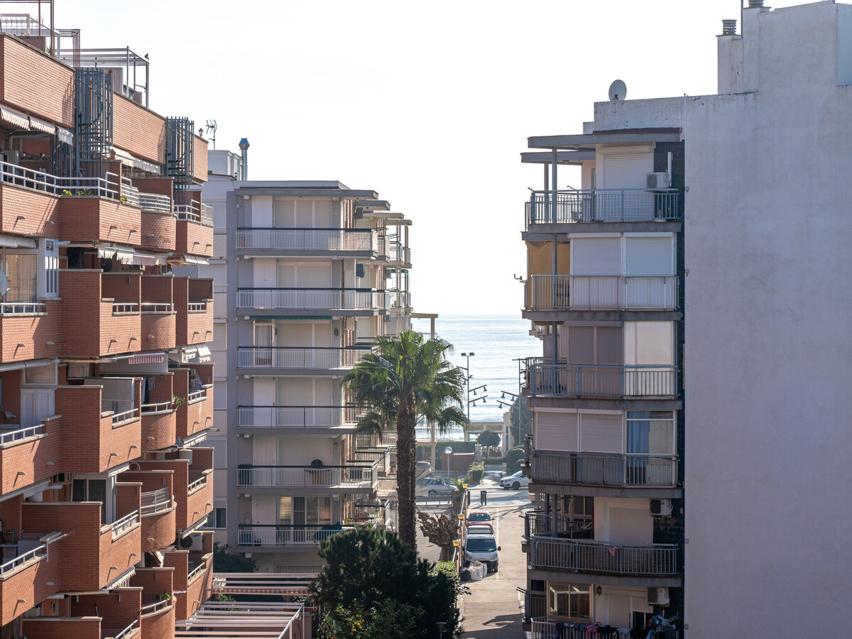 Albéniz Supérieur – Appartement 4 pers. avec terrasse à La Pineda - Photo 16