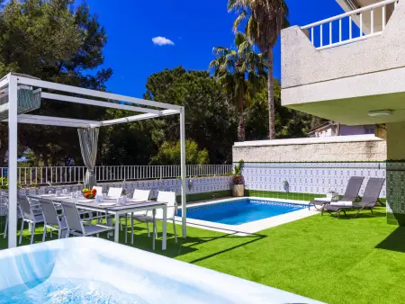 Location maison à Salou, Villa vue mer, piscine - 14 pers.