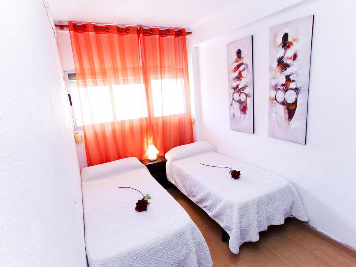 Appartement 8 pers. à 100m de la plage, La Pineda - Photo 11