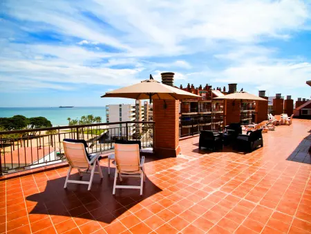 Location appartement à La Pineda, Attique vue mer, parking - 8 pers.