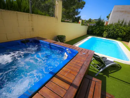 Maison familiale, piscine - 8 pers., Maison 12 personnes à Salou - Photo 1