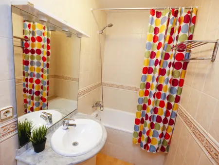 Maison familiale, piscine - 8 pers., Maison 12 personnes à Salou - Photo 8