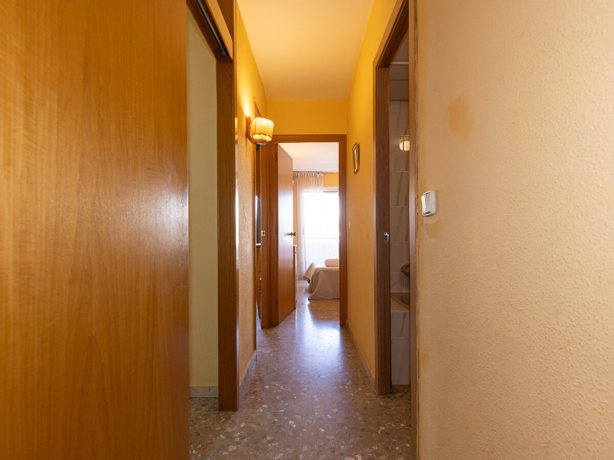 Appartement 6 pers. vue mer à Salou, piscine - Photo 12