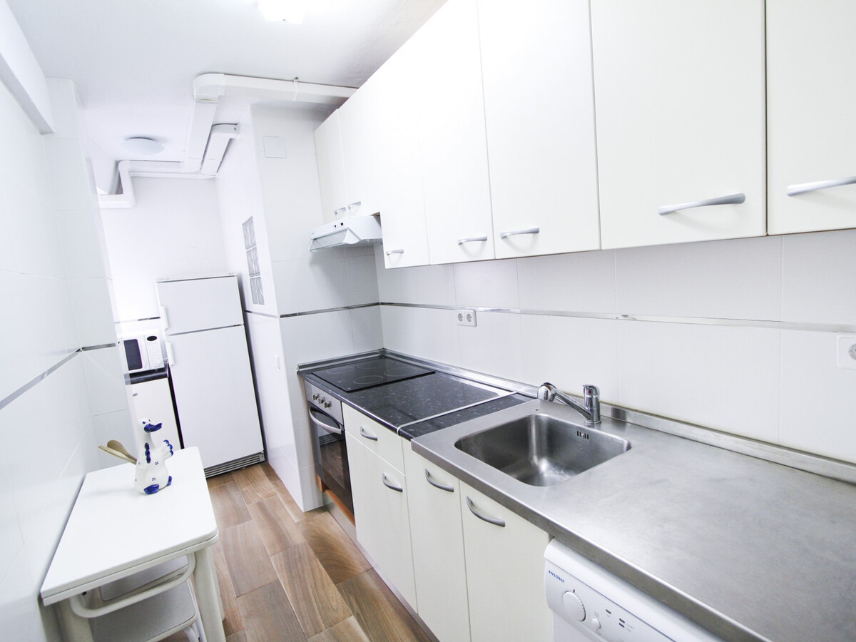 Appartement 8 pers. avec terrasse proche plage à La Pineda - Photo 2