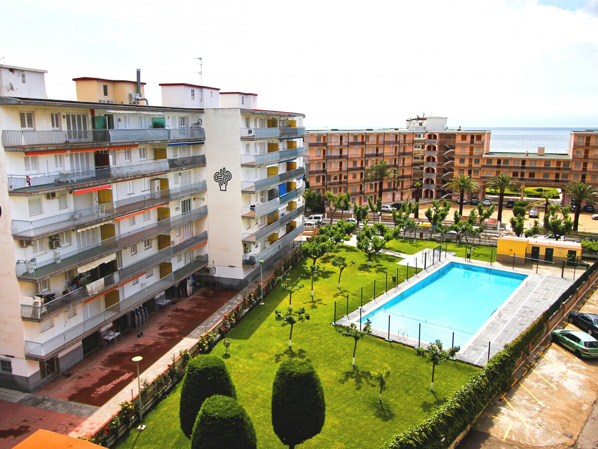 Appartement 8 pers. avec terrasse proche plage à La Pineda - Photo 5