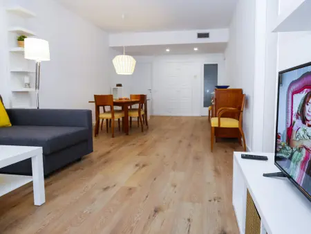 Appartement 8 pers. au centre de Salou, piscine et plage à 500 m : photo 4