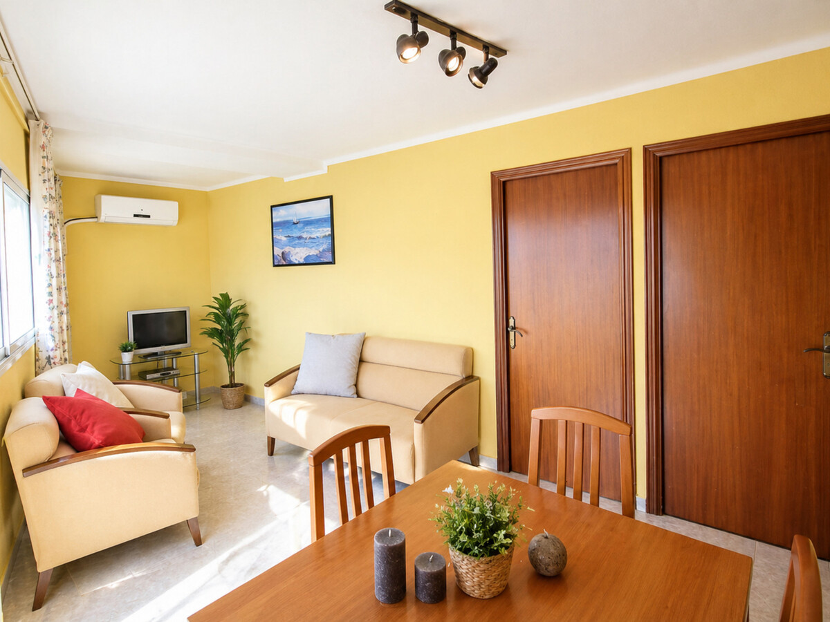 Appartement 6 pers. à 50 m de la plage, La Pineda - Photo 4