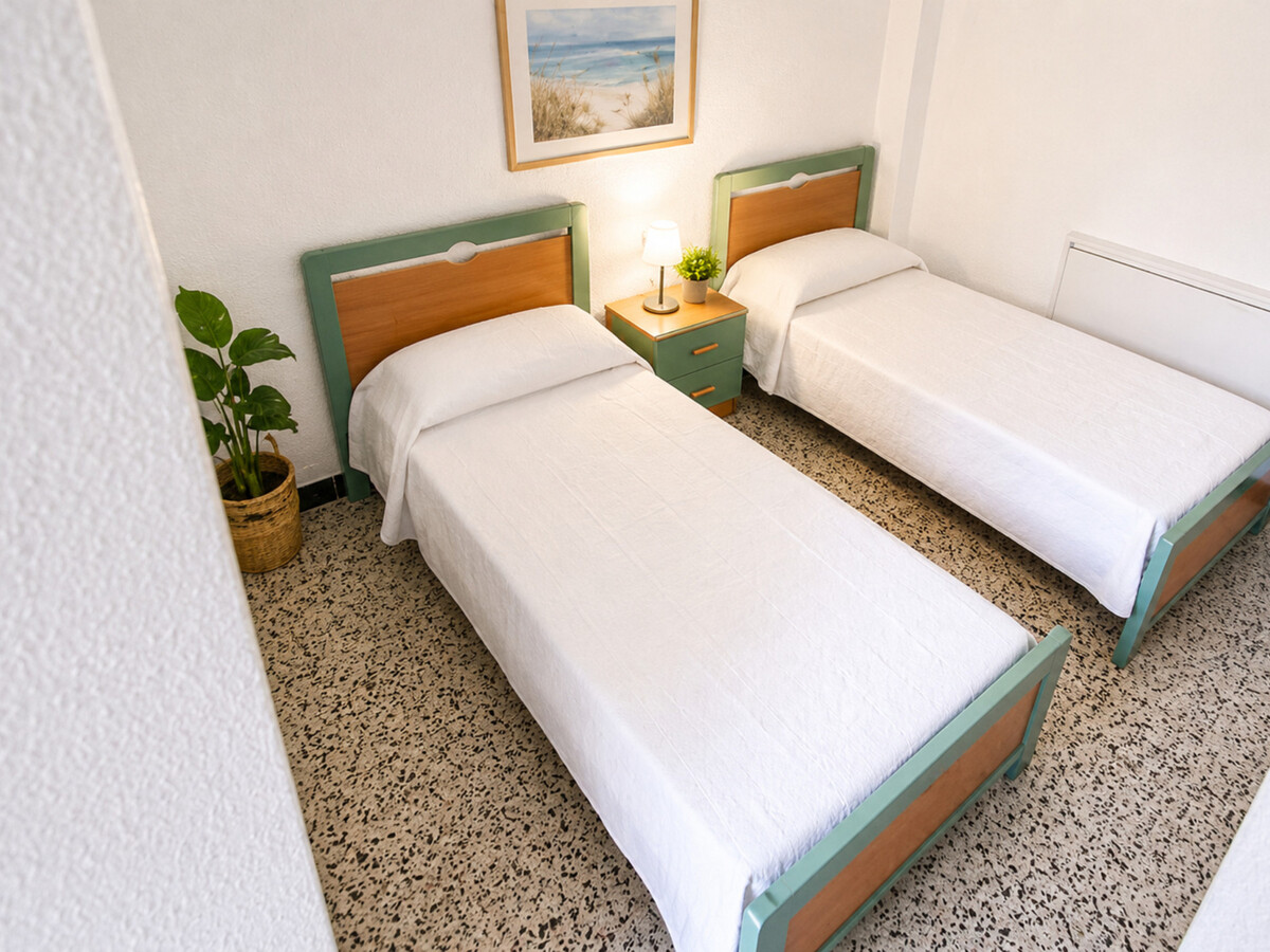 Appartement 6 pers. à 50 m de la plage, La Pineda - Photo 10