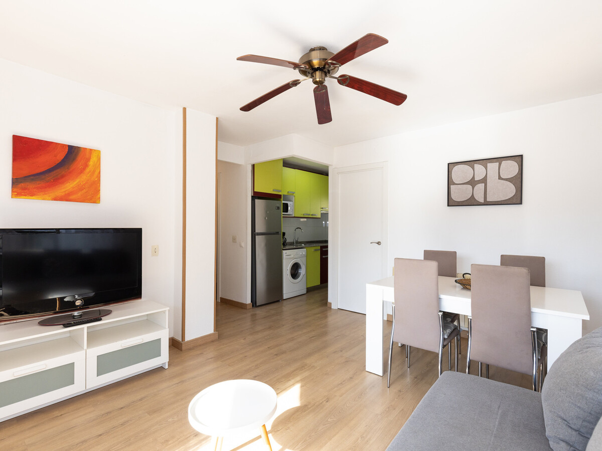 L'Eucalyptus : Appartement 2 ch. centre Salou, 200m plage - Photo 5