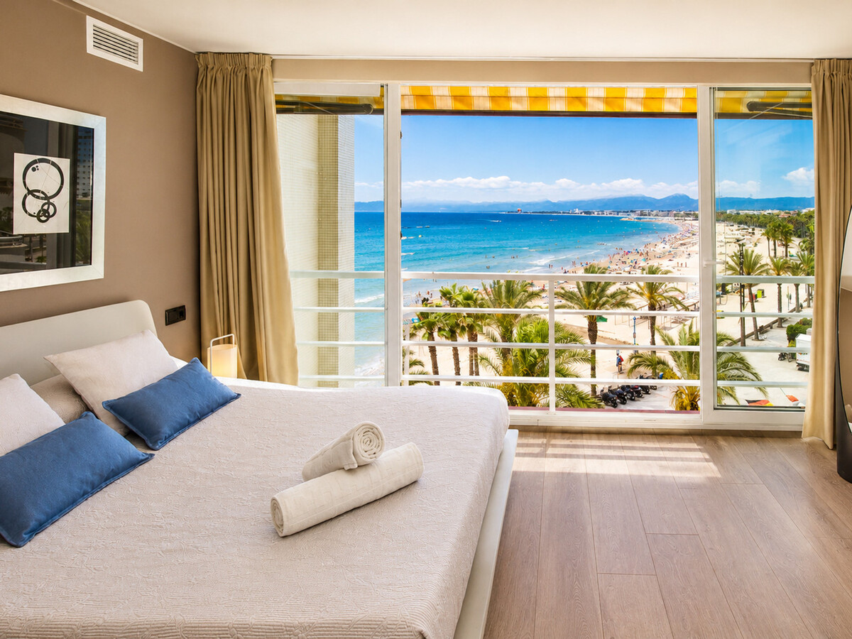 Appartement 9 pers., 4 chambres, jacuzzi à Salou - Photo 2