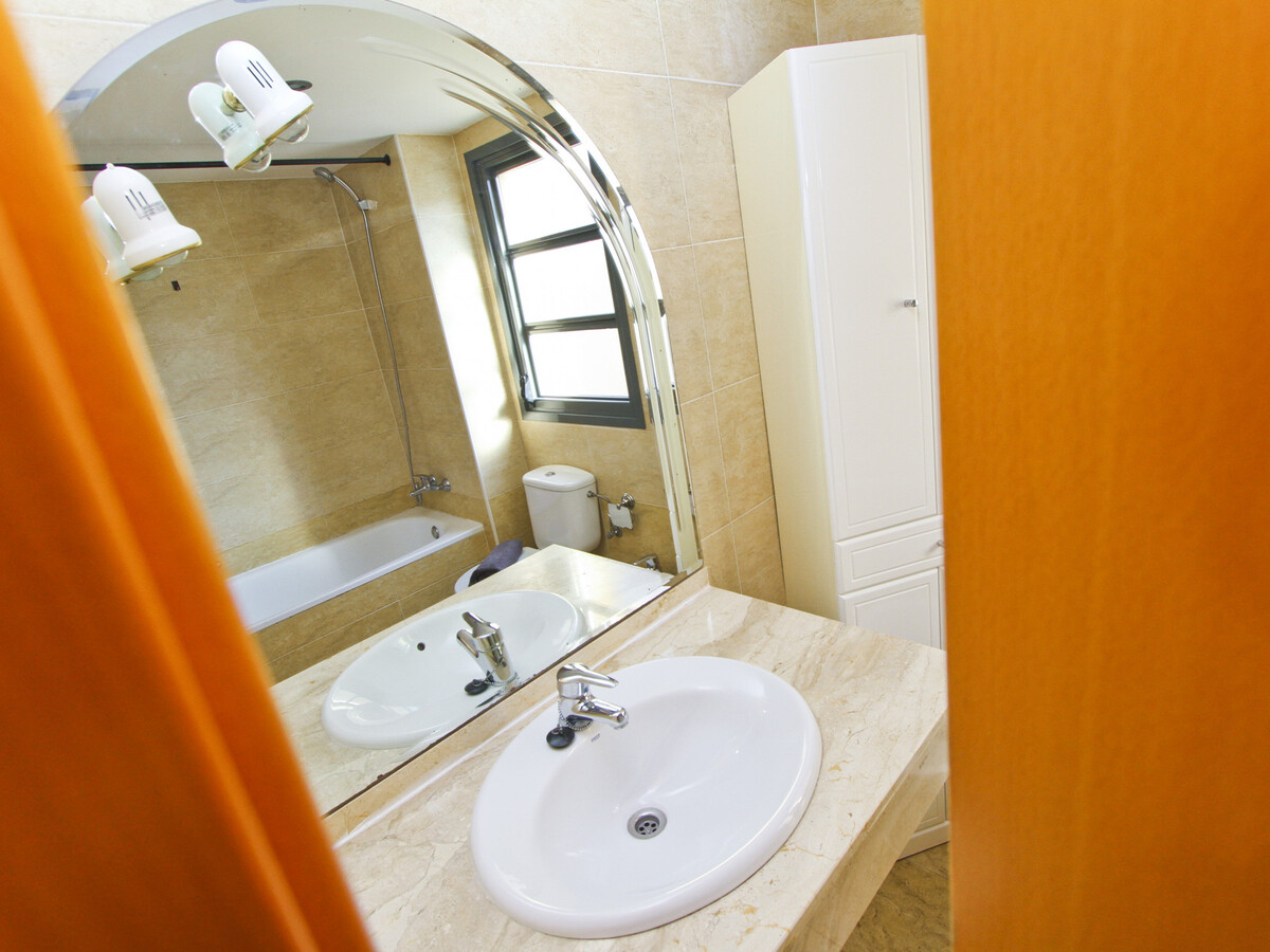 Appartement 6 pers. à Vilafortuny, parking et piscine - Photo 14