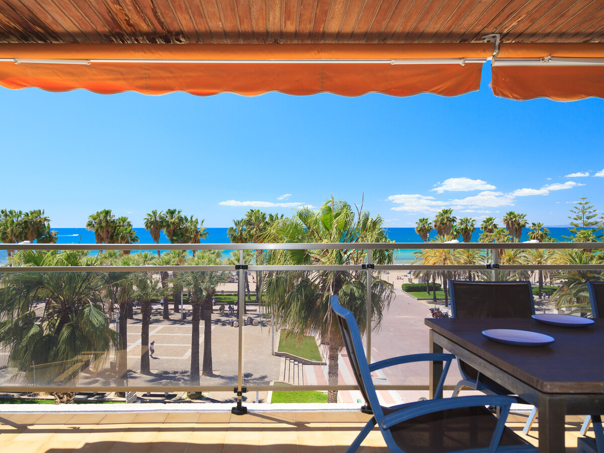 Appartement vue mer face à Playa Llevant, Salou - Photo 1