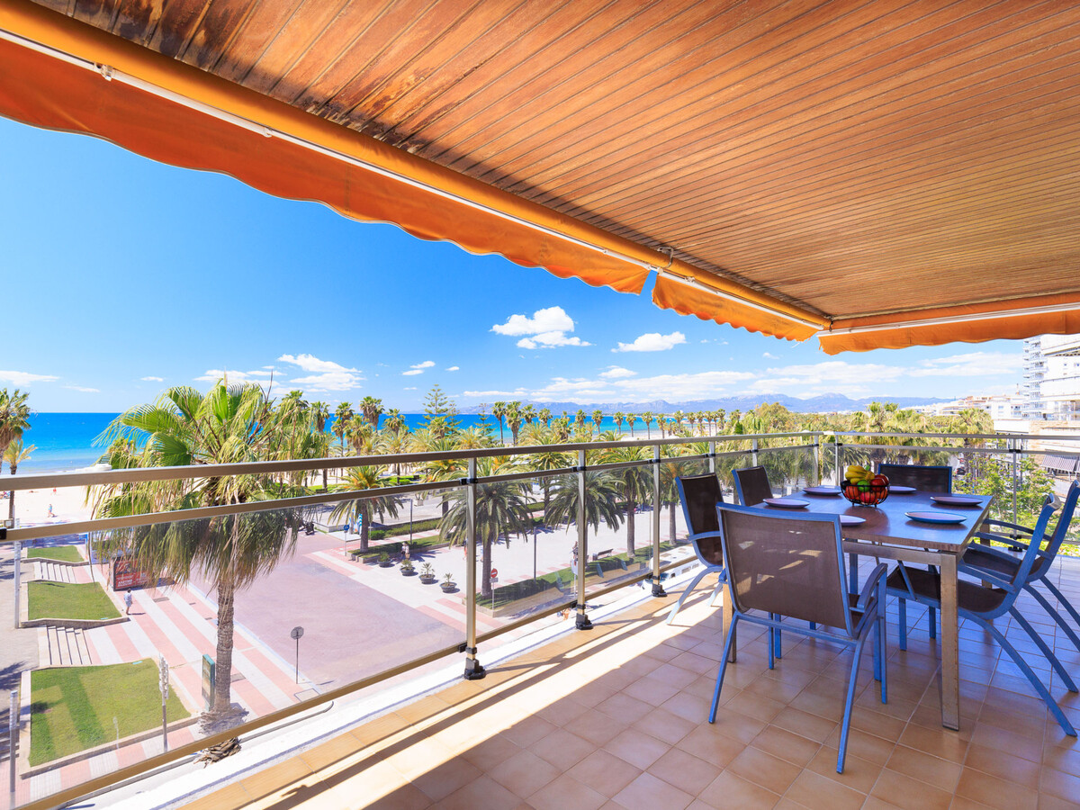 Appartement vue mer face à Playa Llevant, Salou - Photo 2