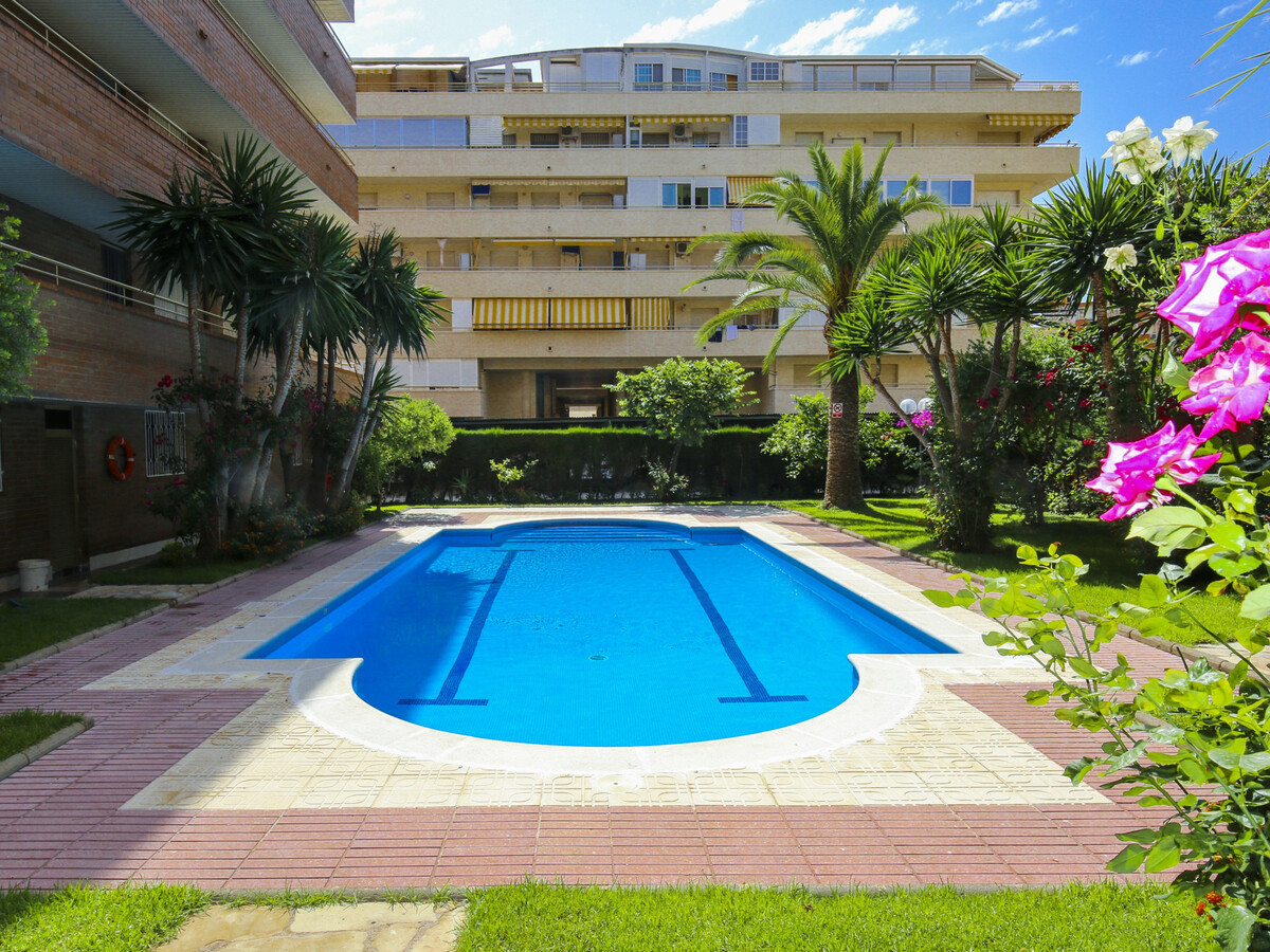 Albéniz Átic – Penthouse 70m² avec terrasse et piscine - Photo 24