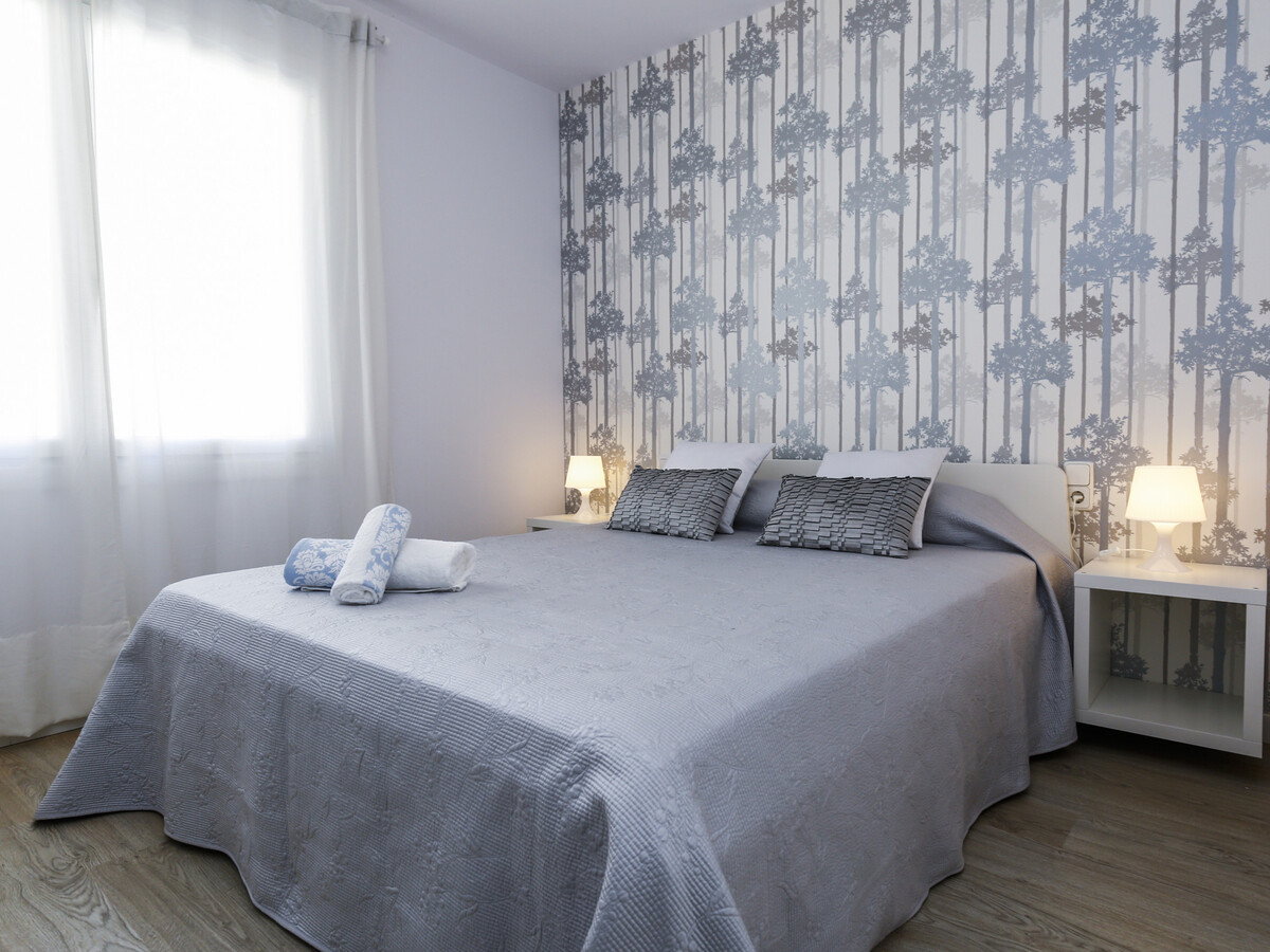 Appartement 8 pers., 3 ch. centre Salou près plage - Photo 3