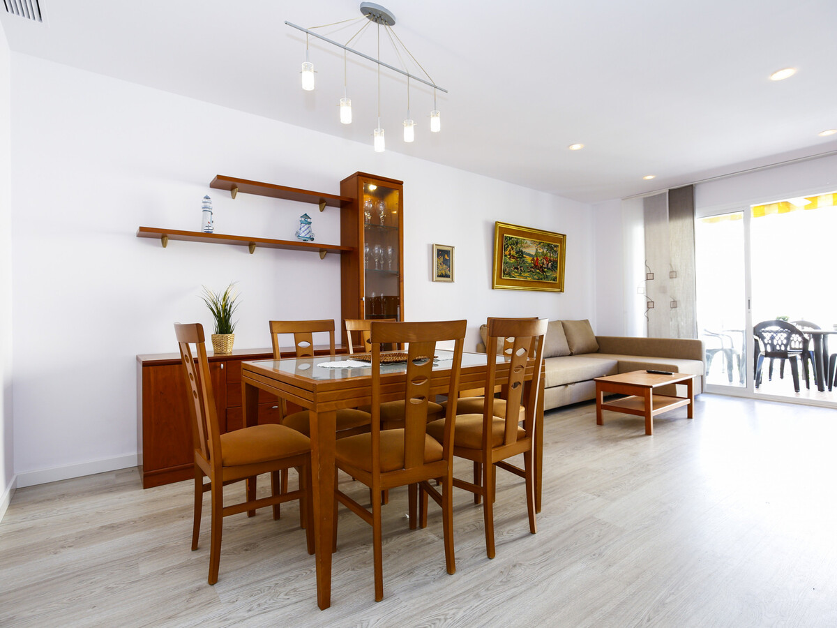 Appartement 8 pers., 3 ch. centre Salou près plage - Photo 5