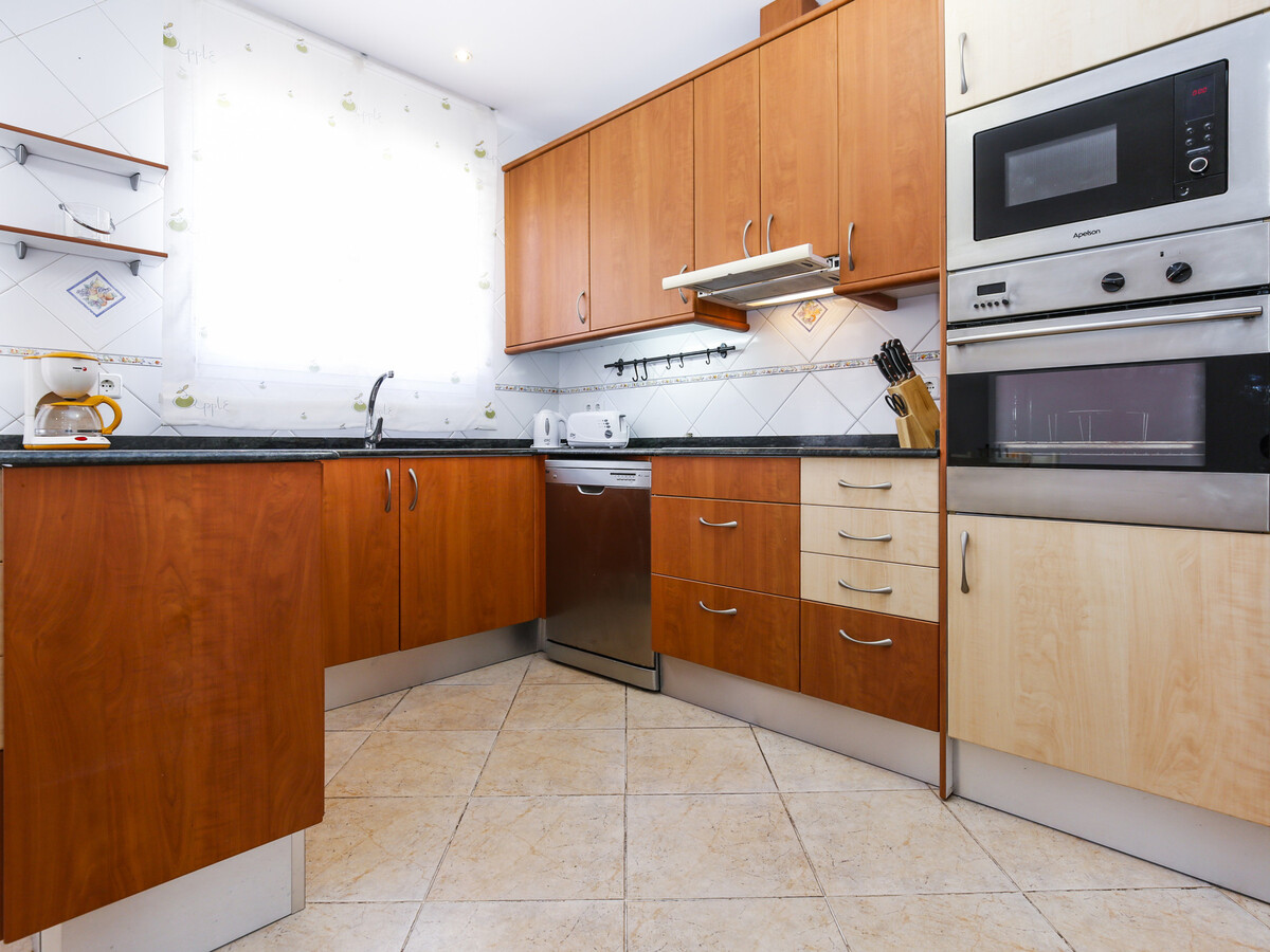 Appartement 8 pers., 3 ch. centre Salou près plage - Photo 14