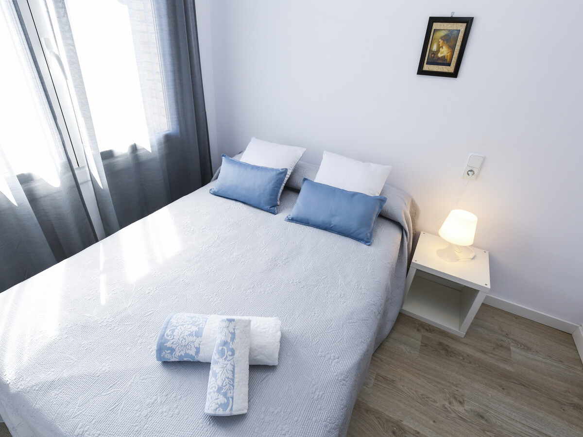 Appartement 8 pers., 3 ch. centre Salou près plage - Photo 21