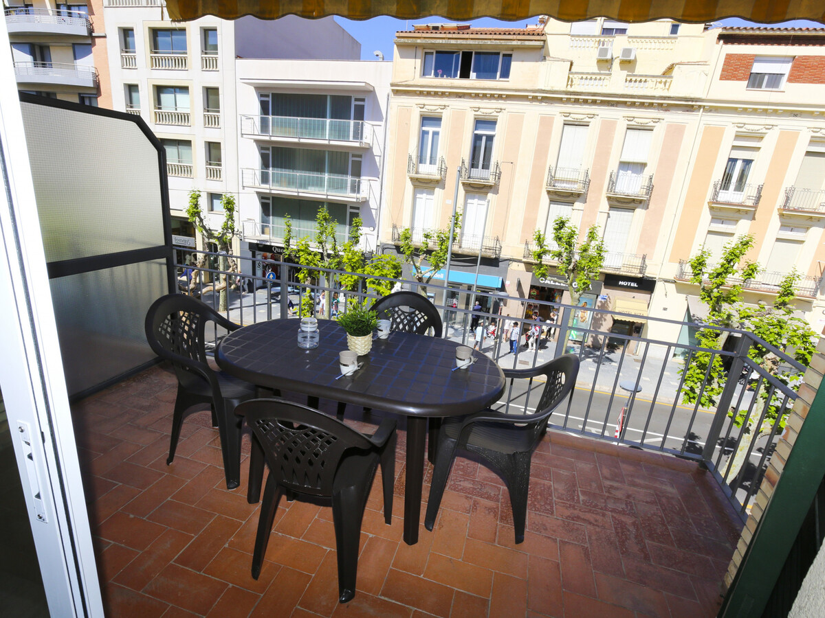 Appartement 8 pers., 3 ch. centre Salou près plage - Photo 28