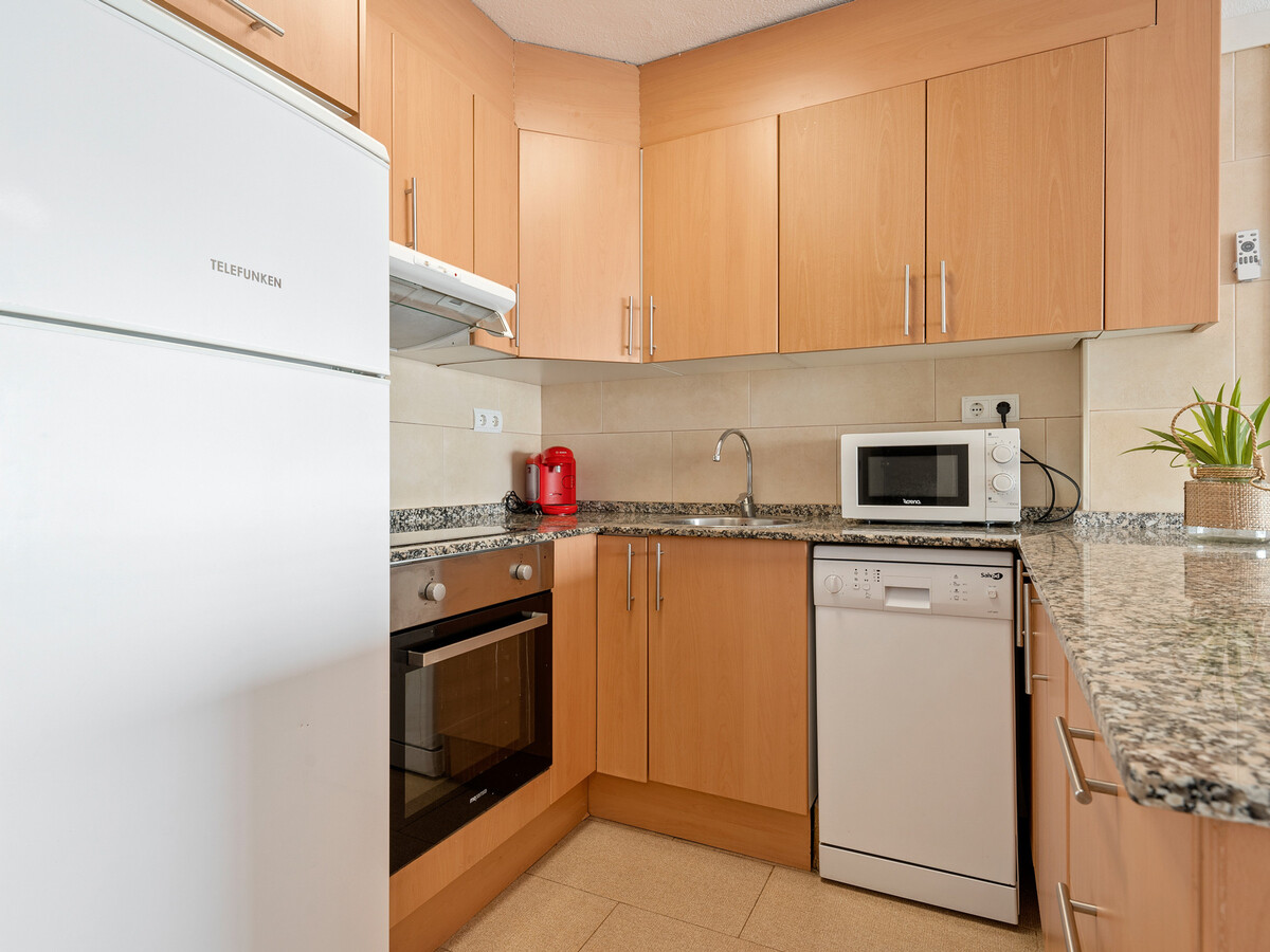 Appartement 6 pers. vue mer, 1ère ligne plage La Pineda - Photo 8