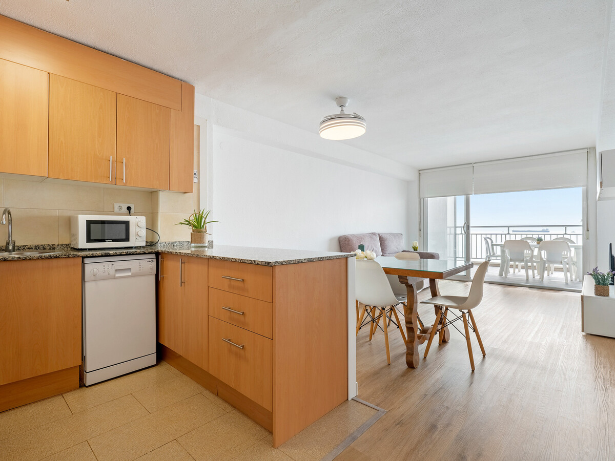 Appartement 6 pers. vue mer, 1ère ligne plage La Pineda - Photo 9