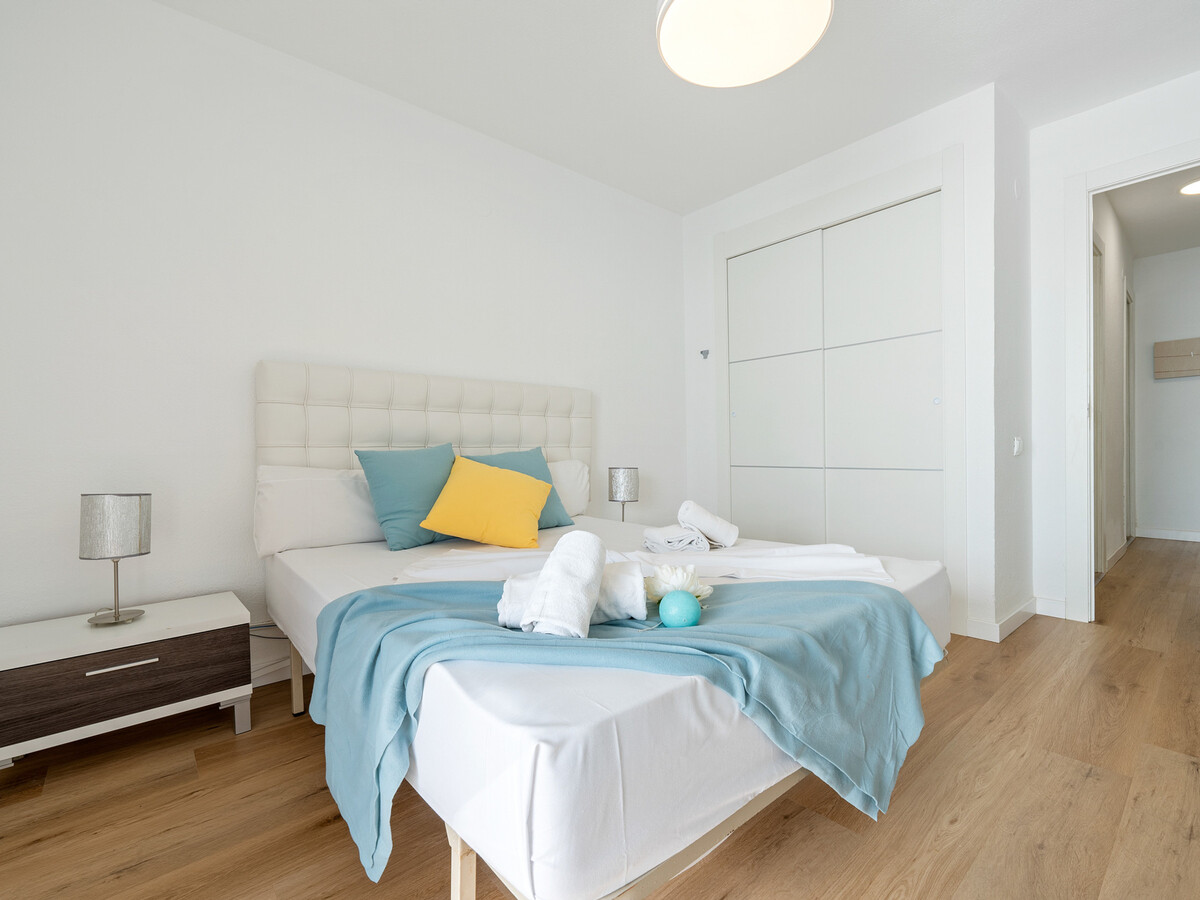 Appartement 6 pers. vue mer, 1ère ligne plage La Pineda - Photo 13