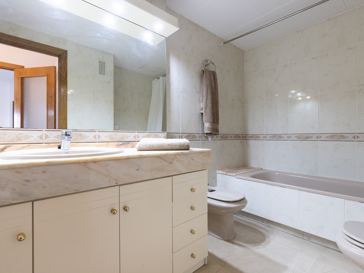 Appartement Central Park – Terrasse & piscine toit à Salou - Photo 14