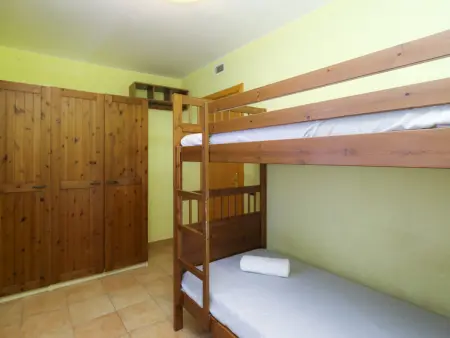 Maison 9 pers., 4 chambres, piscine à Vilafortuny : photo 13