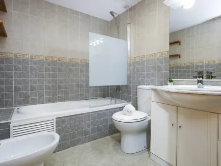 Maison 9 pers., 4 chambres, piscine à Vilafortuny : photo 15