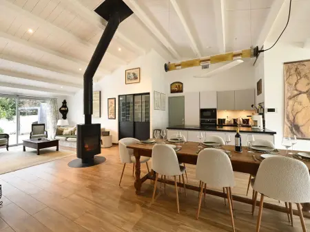 Location maison à Saint Clément des Baleines, Villa Réthaise rénovée avec clim - 8 pers.