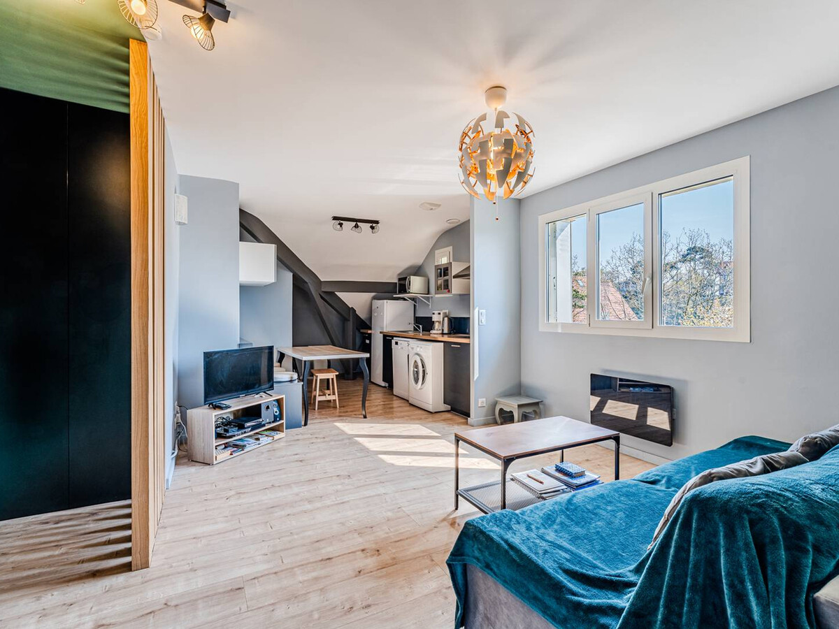 Appartement 34 m² rénové, plage au bout de la rue - Photo 2