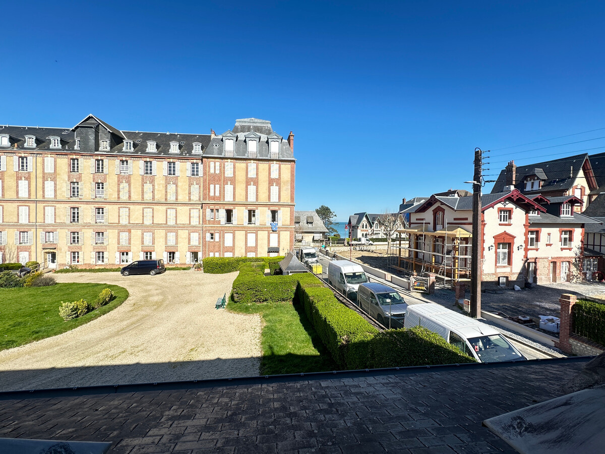 Duplex 2 pièces avec terrasse à Houlgate, 100 m de la plage - Photo 13