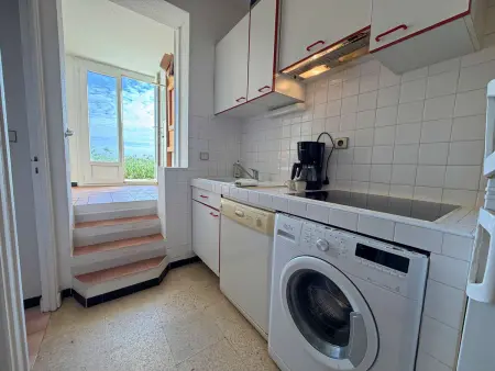 Appartement 2 pièces RDC accès direct plage à Port Grimaud : photo 4