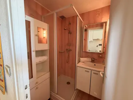 Appartement 2 pièces RDC accès direct plage à Port Grimaud : photo 5